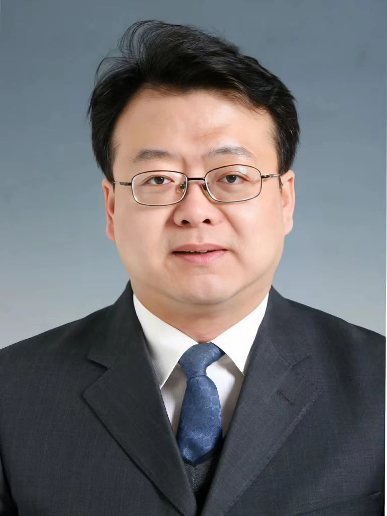 崔运鹏.png